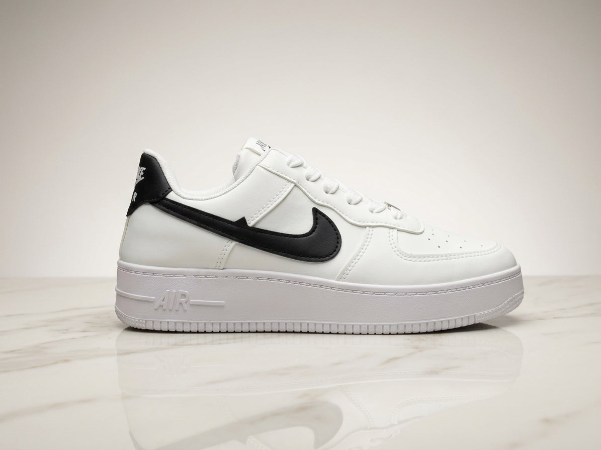 AERO NIKE FLAT SNEAKERS